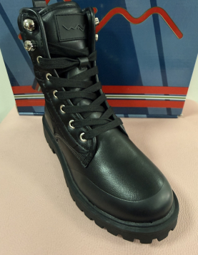 Bota estilo militar Beppi  2193620