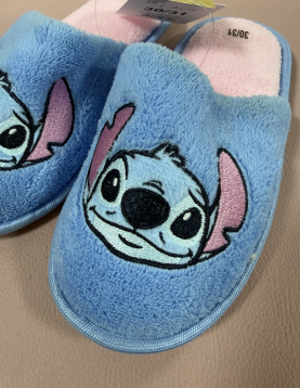 Chinelos de interior STITCH 2300007148