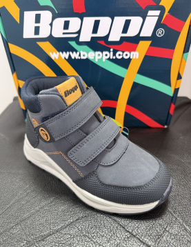 Bota desportiva 2209641