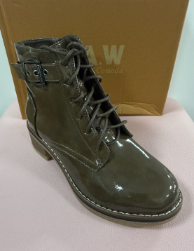 Bota Estilo Militar de Verniz FR1199