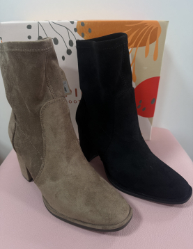 Botins com salto Lapierce  JR70