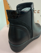 Botins com cunha  LAPIERCE  JT45