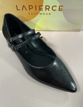 Sapato com fivelas Lapierce XP23