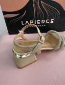 Sandália  dourada LAPIERCE BC06