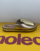Chinelos MOLECA  Dourado 00066
